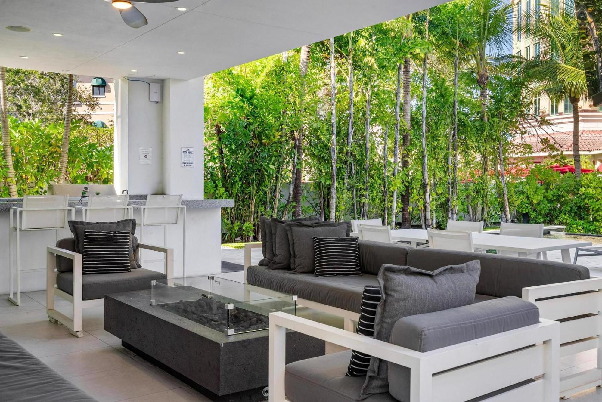 Villa Celine フォート・ローダーデール エクステリア 写真